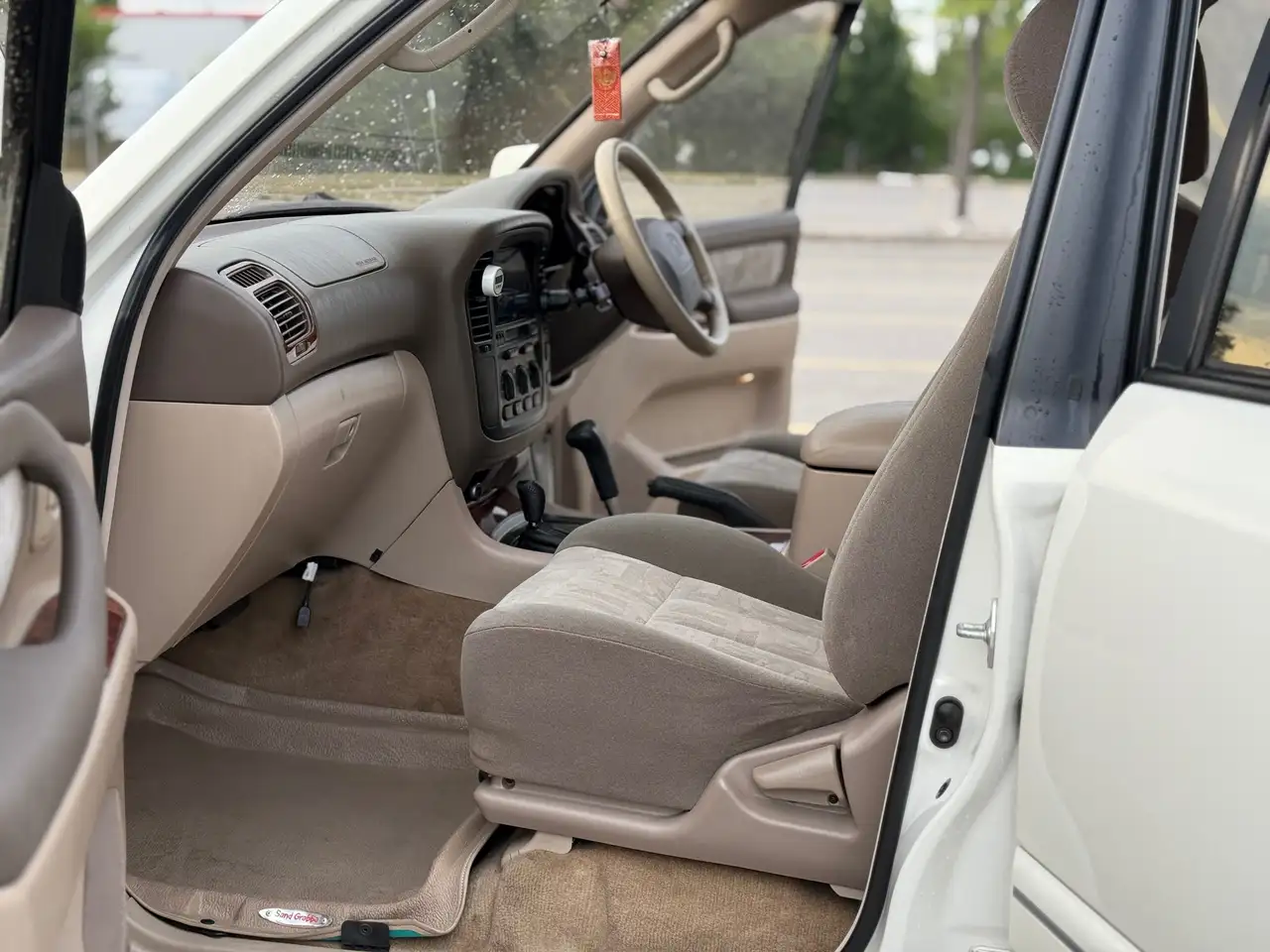 Toyota Land Cruiser снимка Toyota Land Cruiser