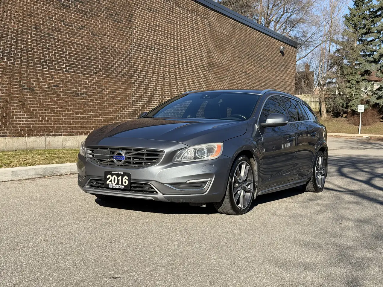 2016 Volvo V60
