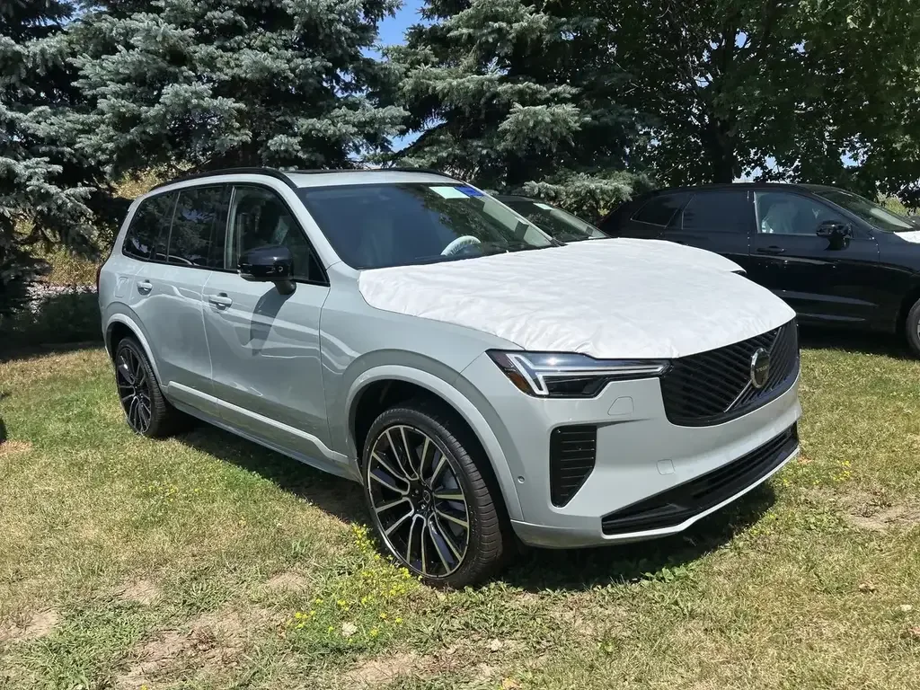 Volvo XC90 снимка Volvo XC90
