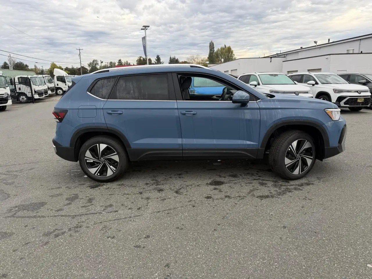Volkswagen Taos снимка Volkswagen Taos