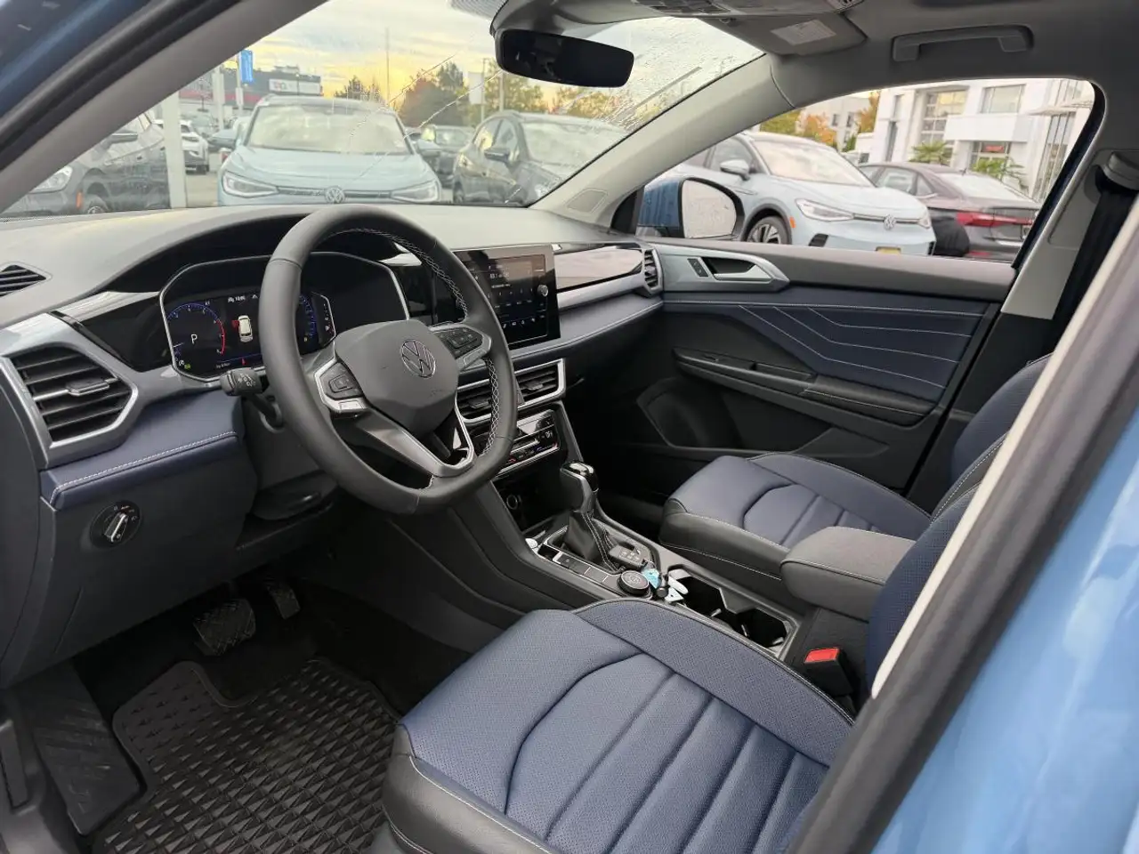 Volkswagen Taos снимка Volkswagen Taos