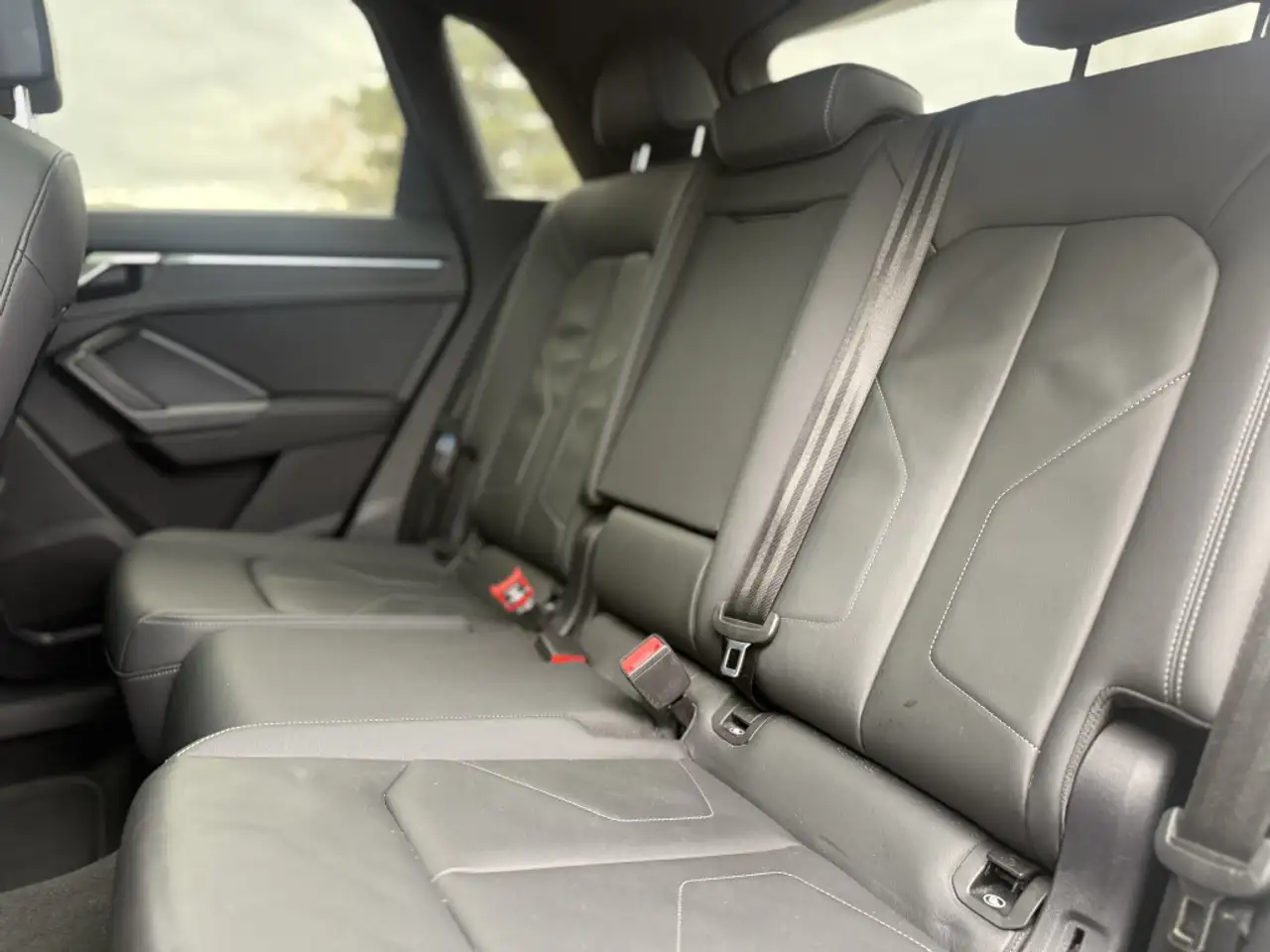Audi Q3 снимка Audi Q3