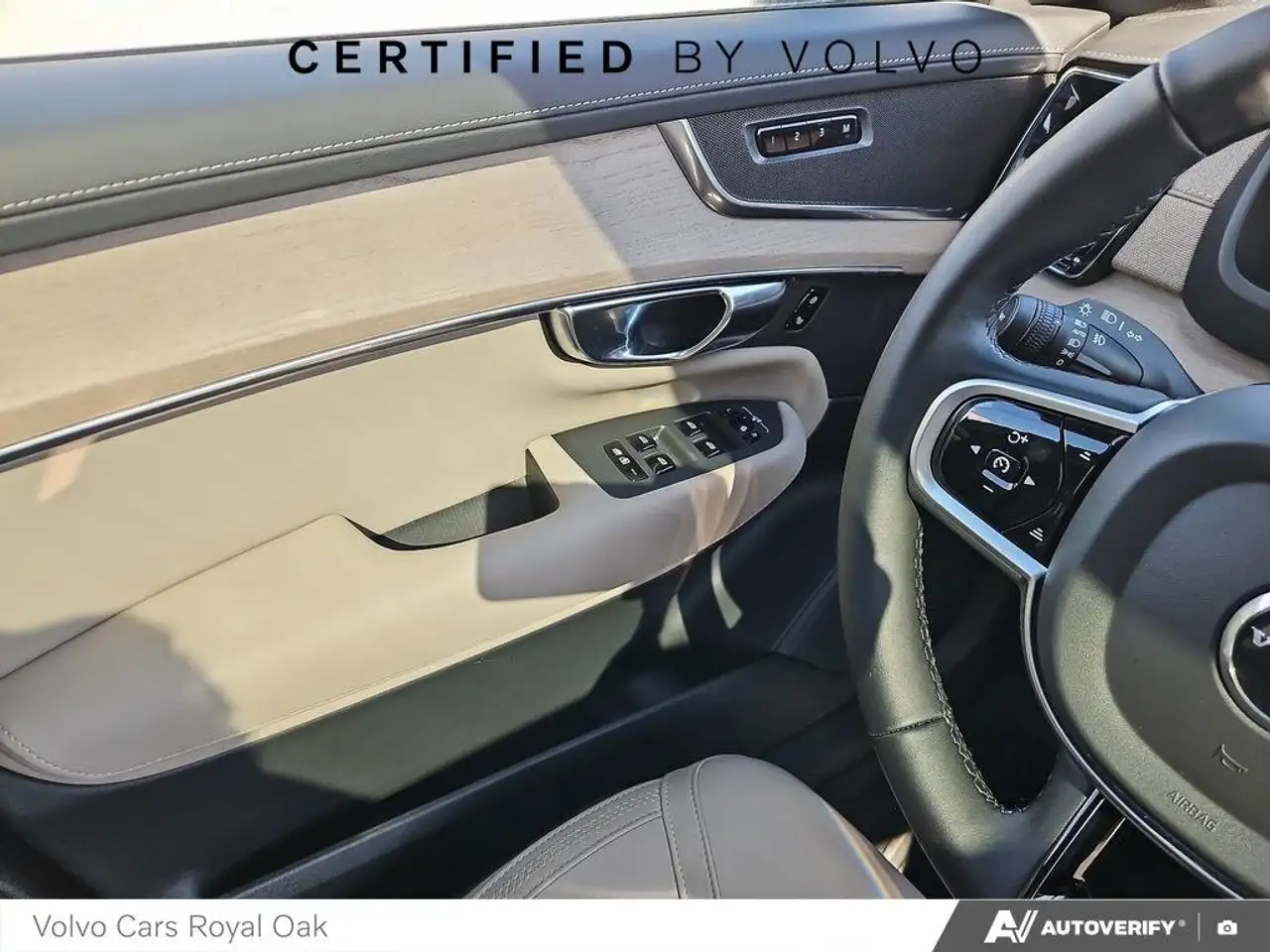 Volvo XC90 photo Volvo XC90