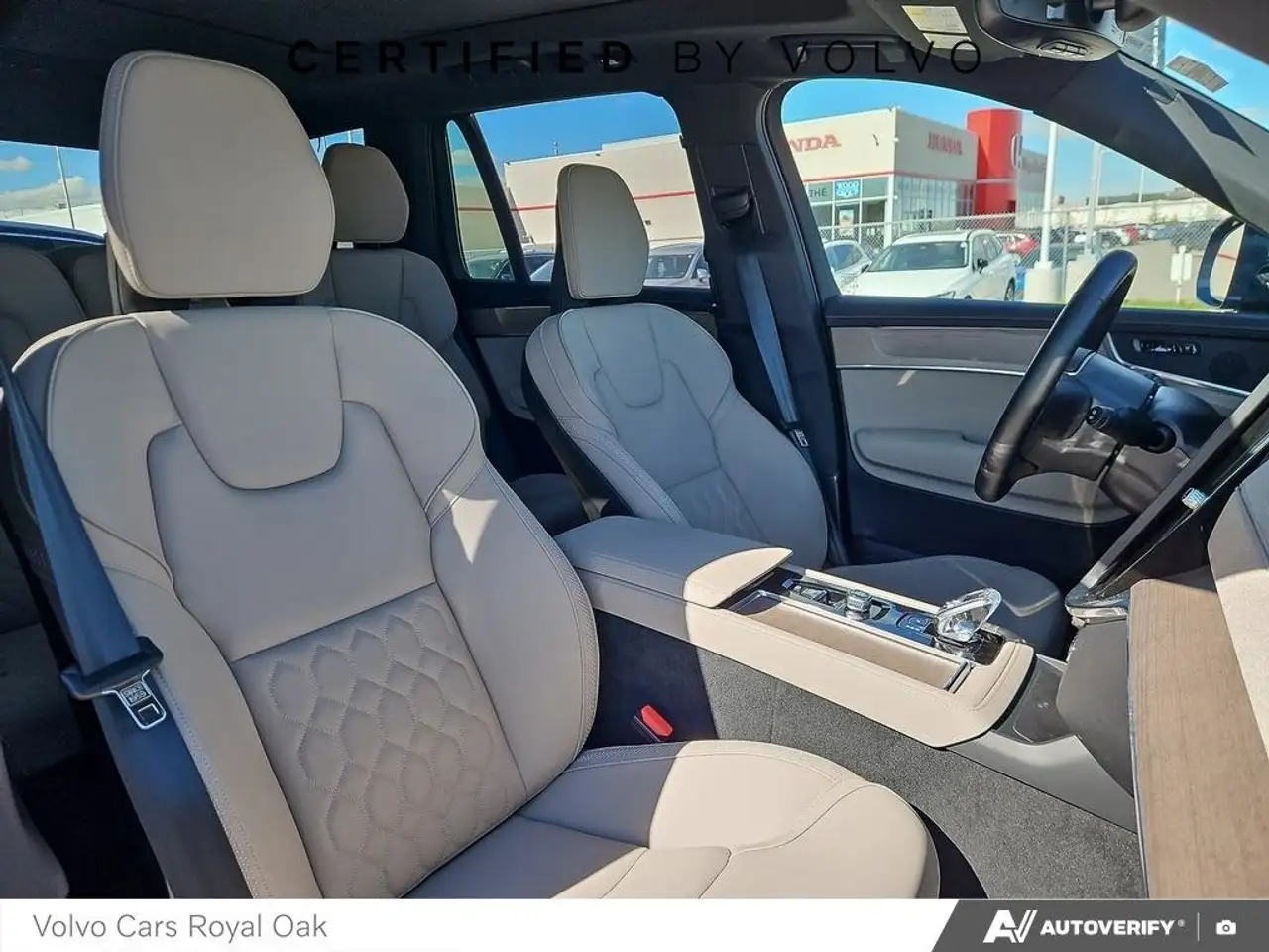 Volvo XC90 photo Volvo XC90