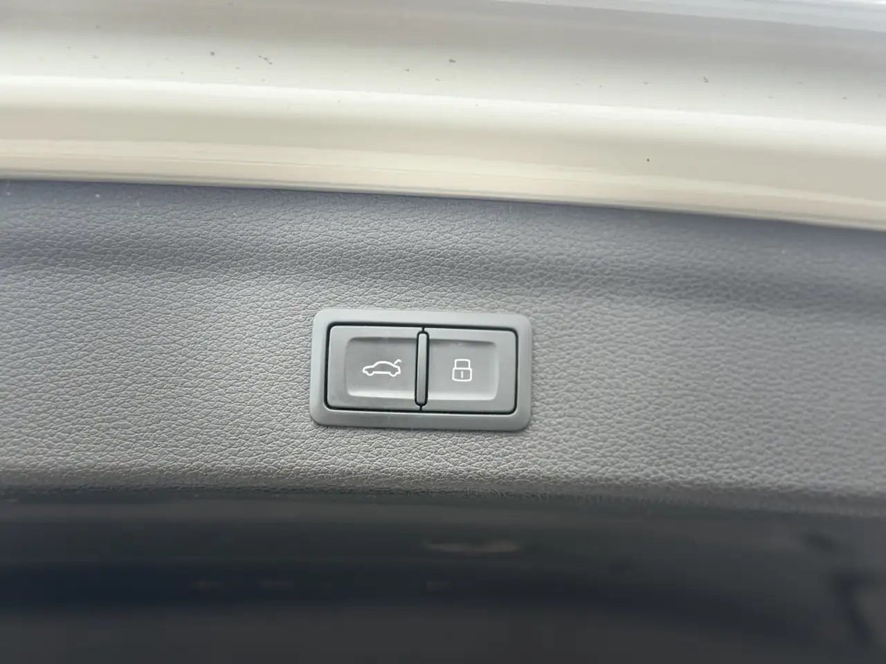 Audi Q3 снимка Audi Q3