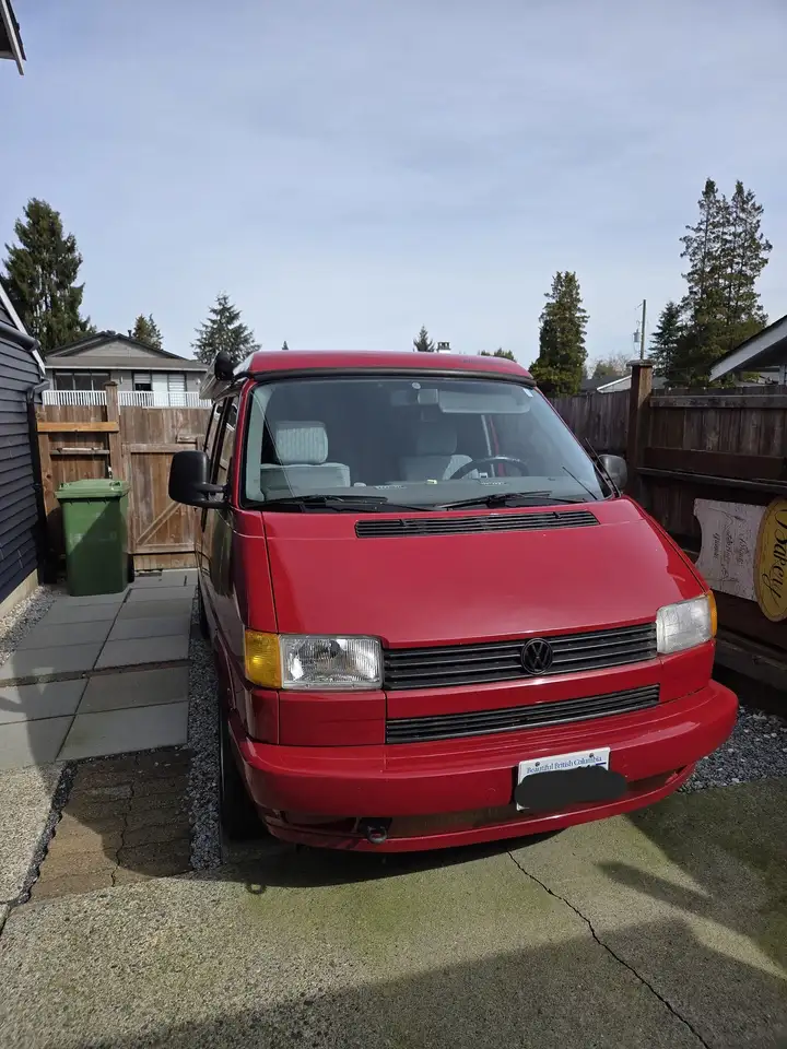 Volkswagen Eurovan снимка Volkswagen Eurovan