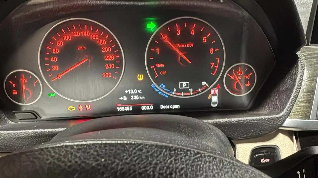 BMW 3 Series photo BMW 3 Series