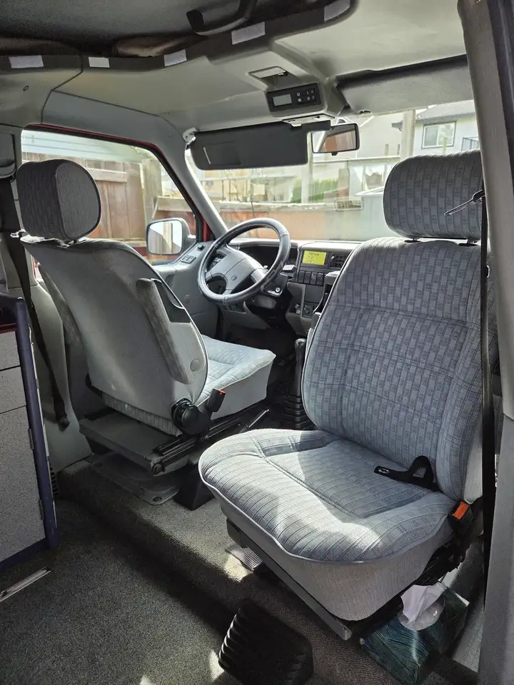 Volkswagen Eurovan снимка Volkswagen Eurovan