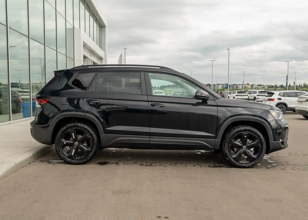 Volkswagen Taos снимка Volkswagen Taos