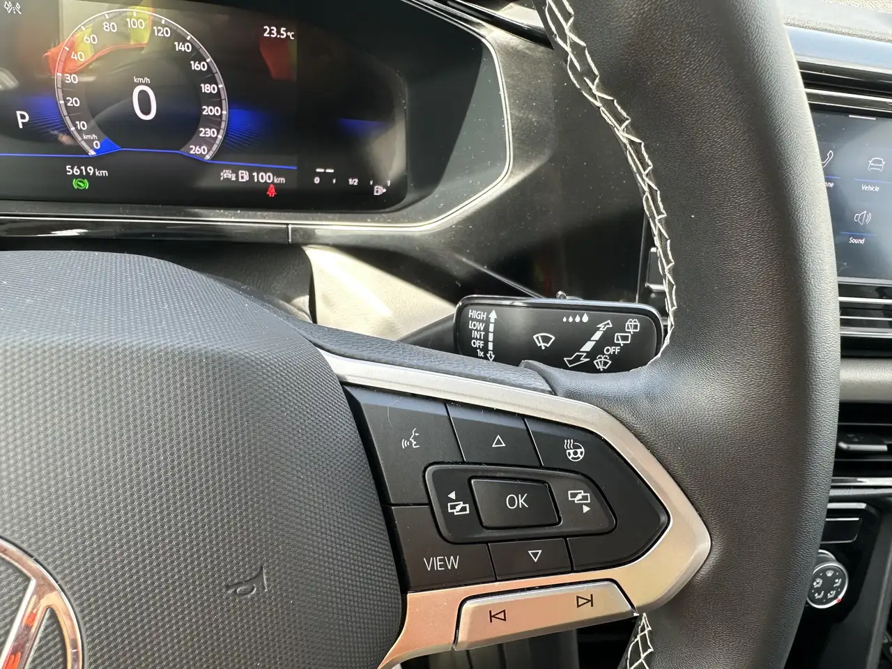 Volkswagen Taos снимка Volkswagen Taos