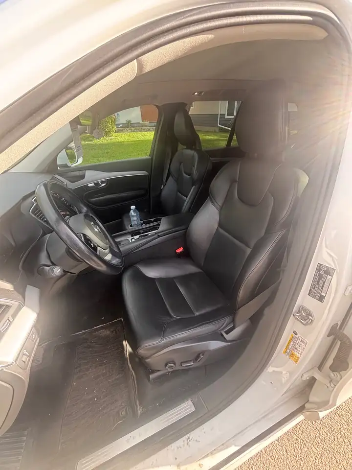 Volvo XC90 photo Volvo XC90