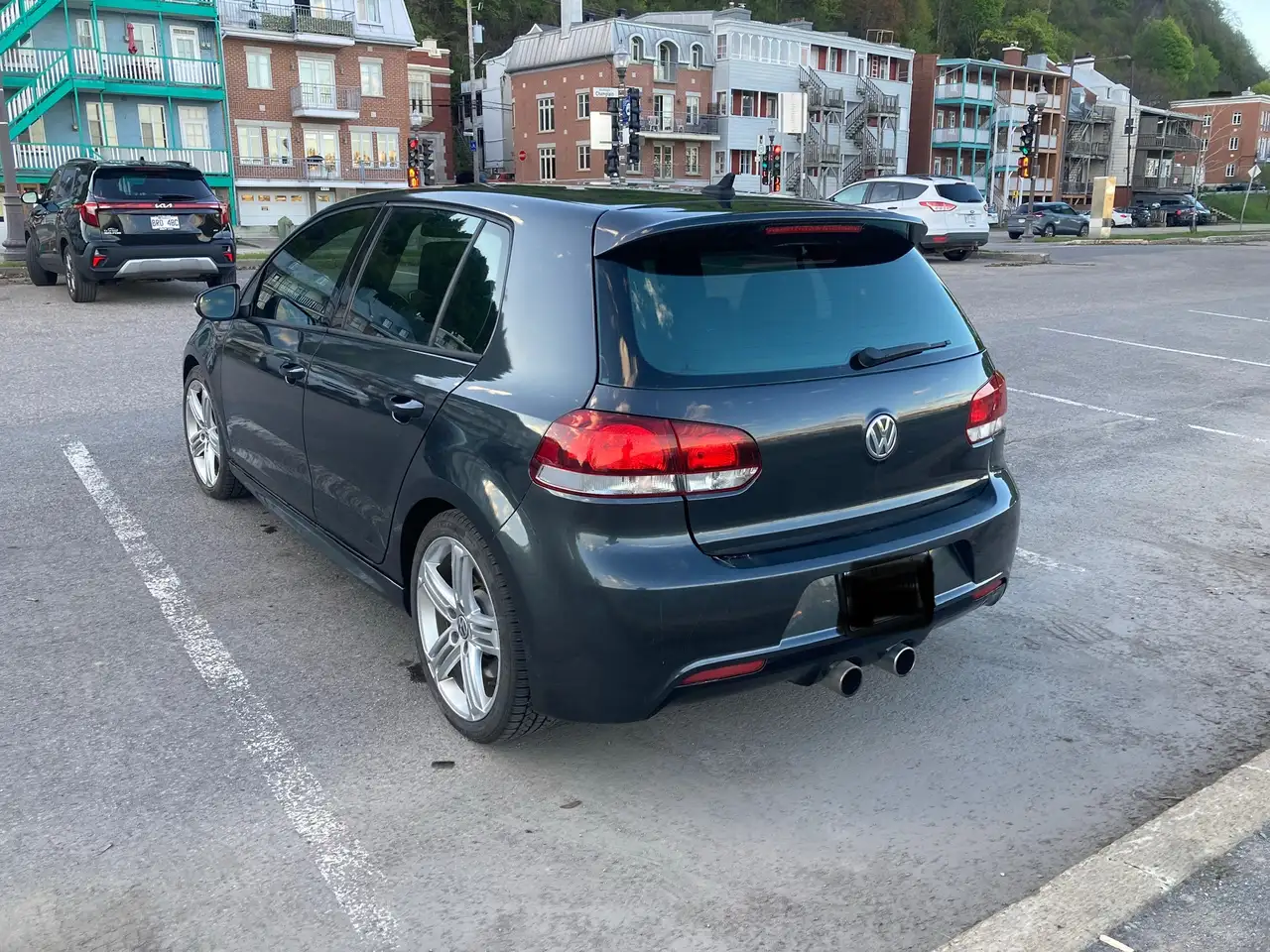Volkswagen Golf R photo Volkswagen Golf R