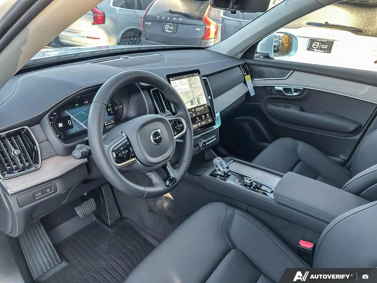 Volvo XC90 снимка Volvo XC90