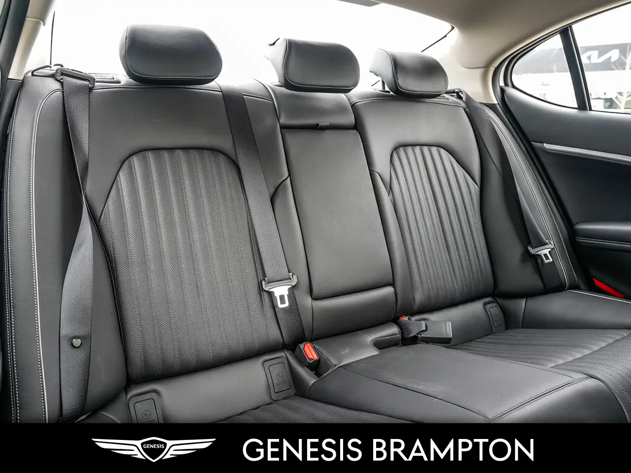 Genesis G70 снимка Genesis G70