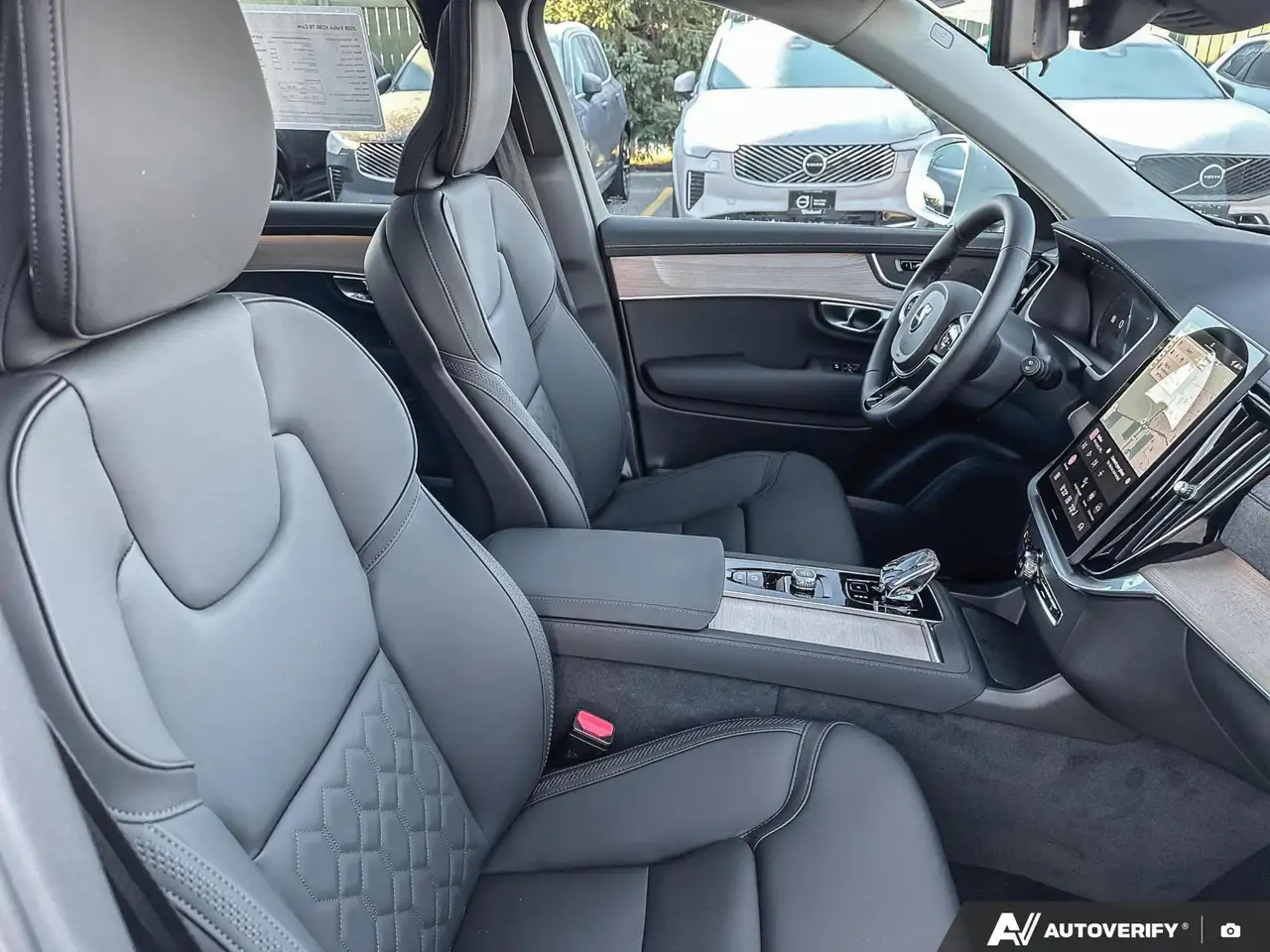 Volvo XC90 снимка Volvo XC90