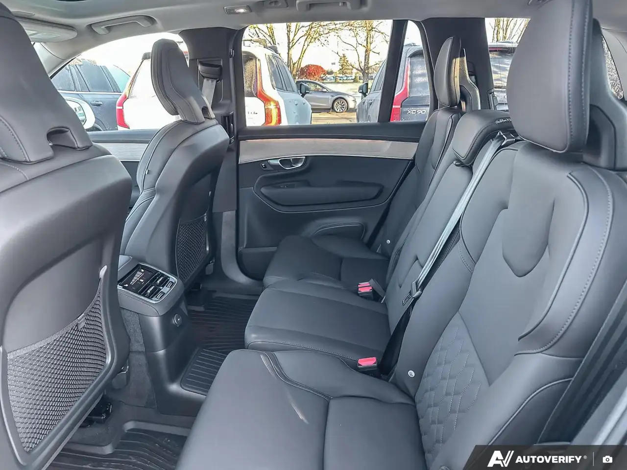 Volvo XC90 снимка Volvo XC90