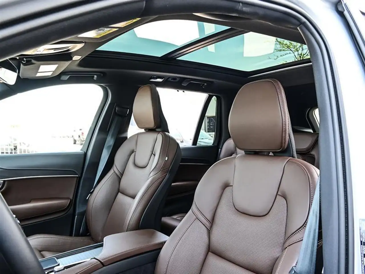 Volvo XC90 photo Volvo XC90