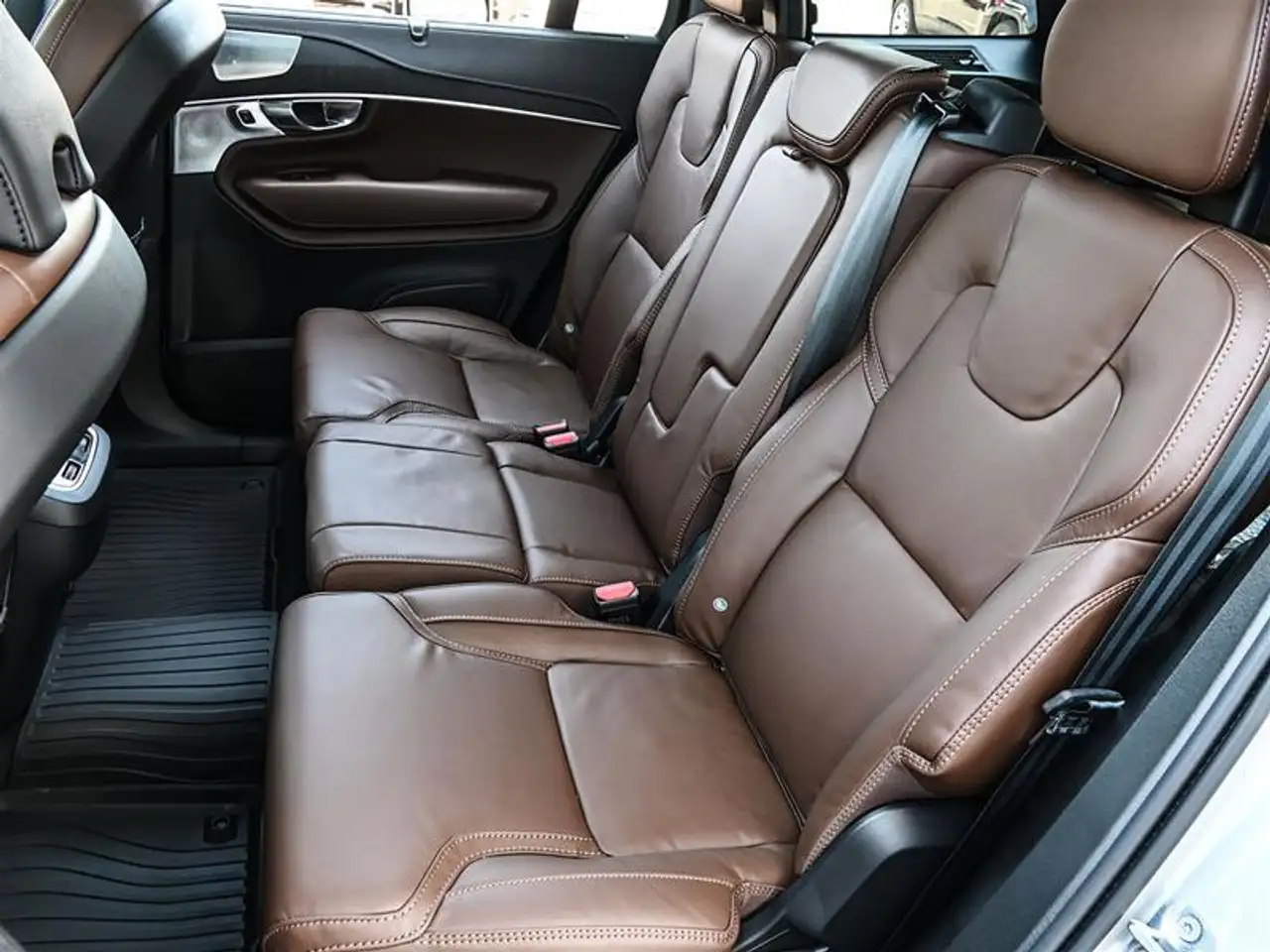 Volvo XC90 photo Volvo XC90