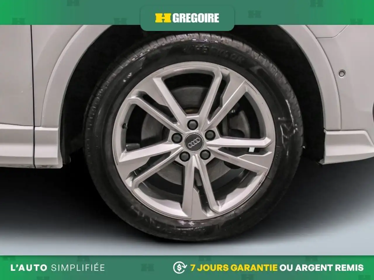 Audi Q3 снимка Audi Q3