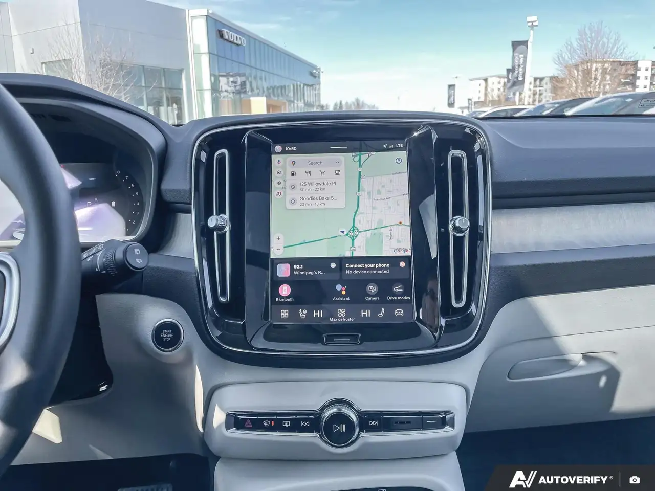 Volvo XC40 снимка Volvo XC40