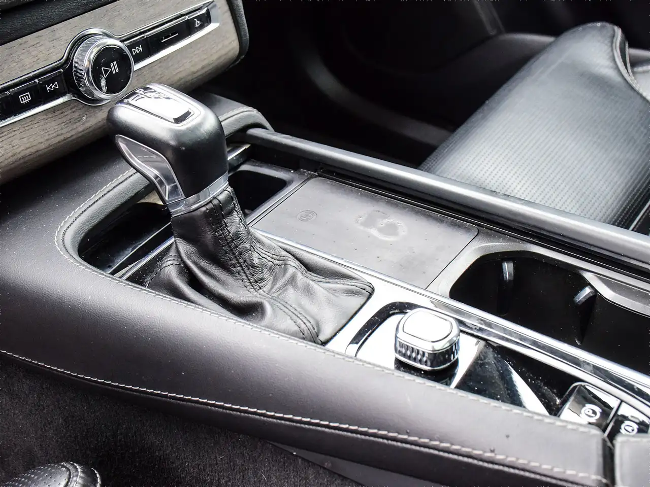 Volvo XC90 снимка Volvo XC90