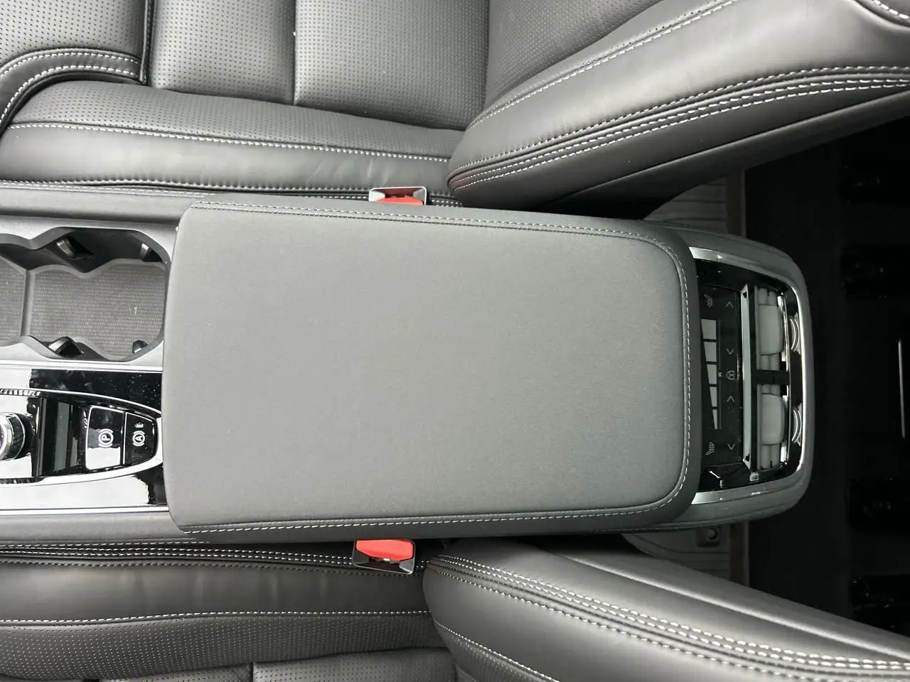 Volvo XC90 снимка Volvo XC90