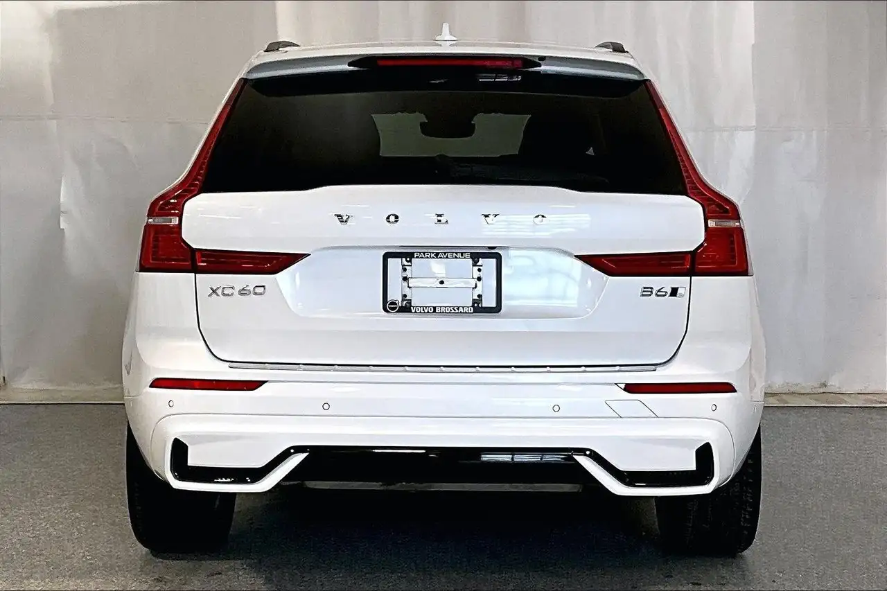 Volvo XC60 снимка Volvo XC60
