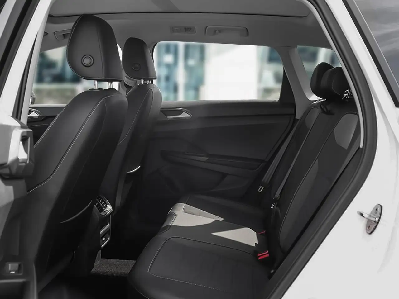 Volkswagen Taos снимка Volkswagen Taos