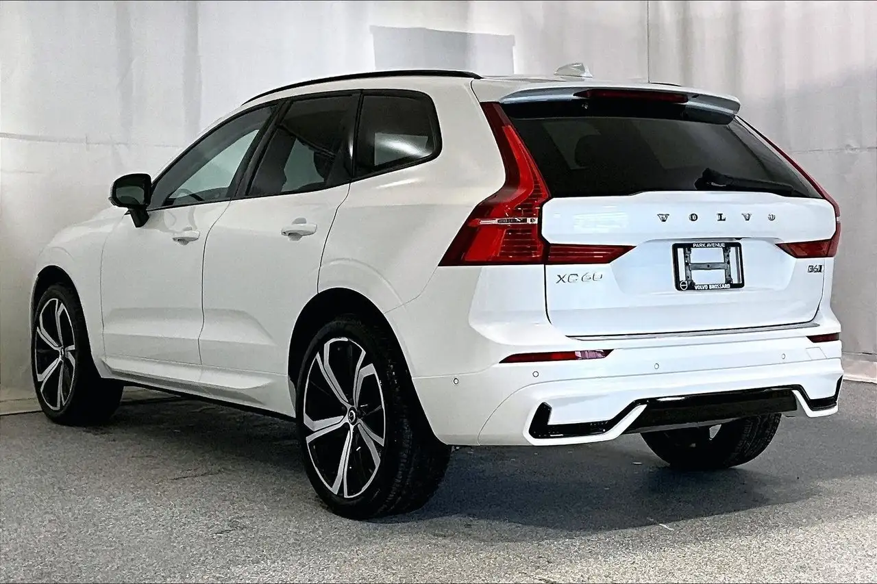 Volvo XC60 снимка Volvo XC60