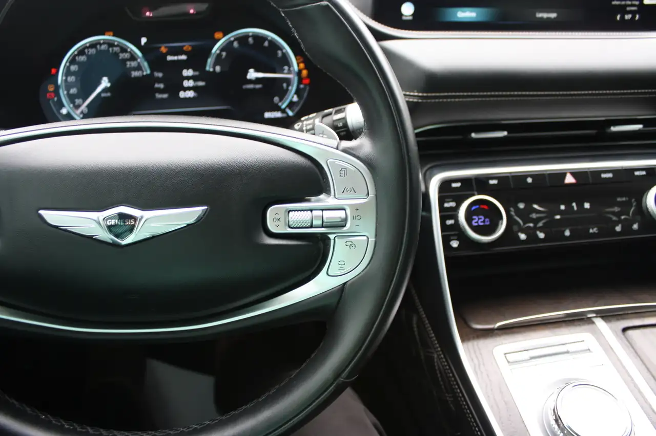 Genesis GV80 снимка Genesis GV80
