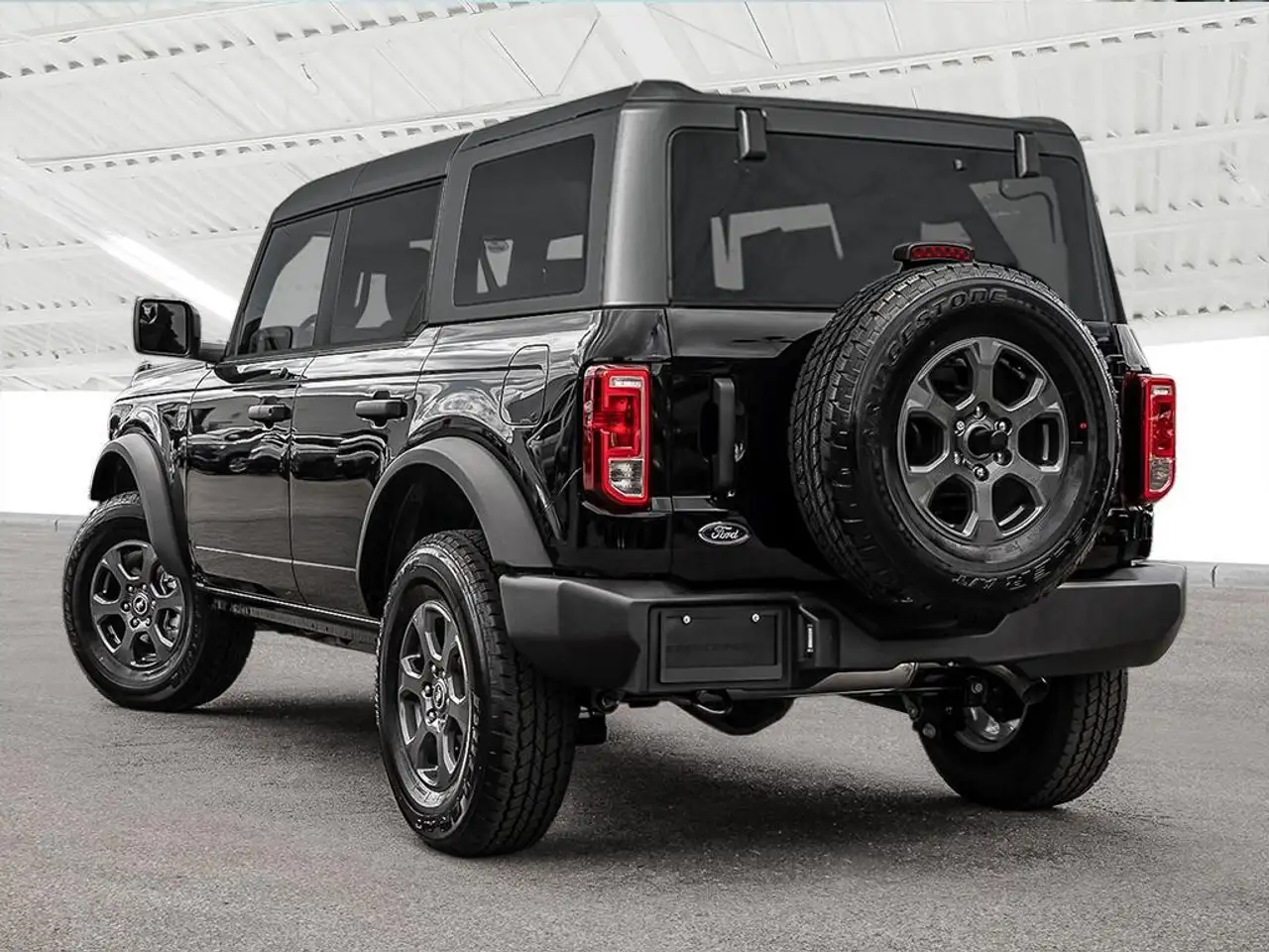 Ford Bronco снимка Ford Bronco