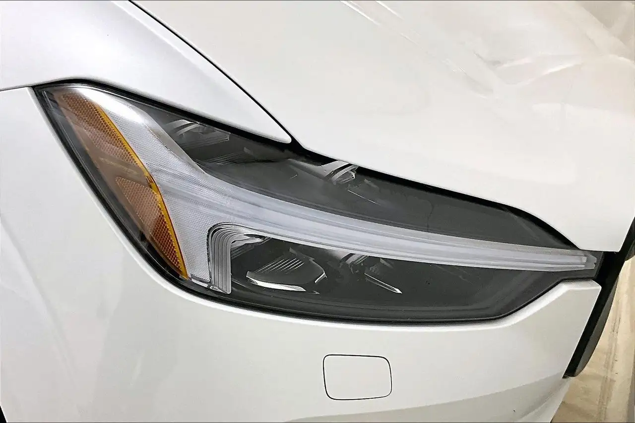 Volvo XC60 снимка Volvo XC60