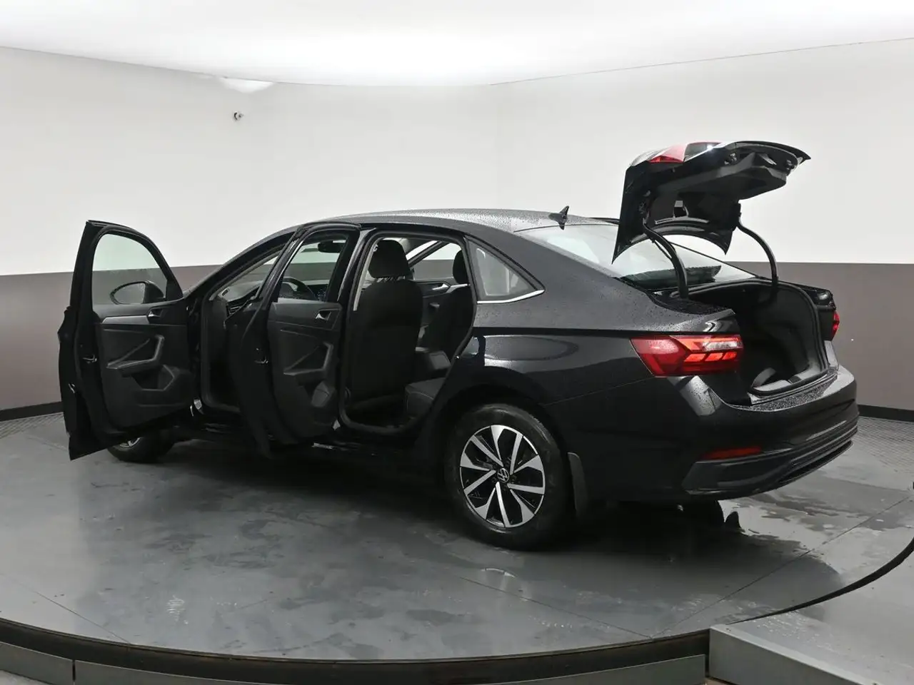 Volkswagen Jetta снимка Volkswagen Jetta
