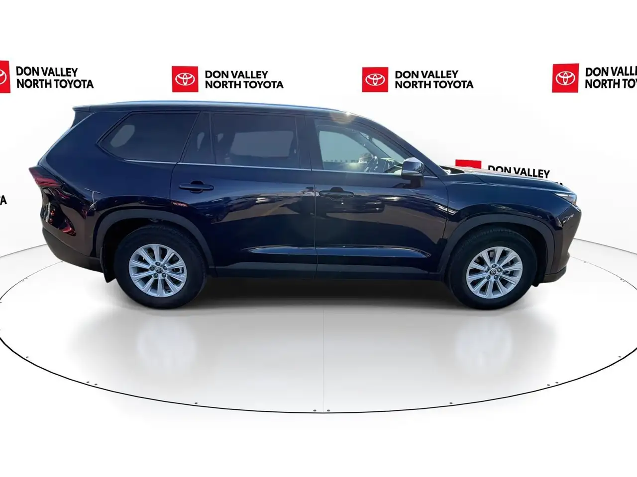 Toyota Grand Highlander fotografie Toyota Grand Highlander