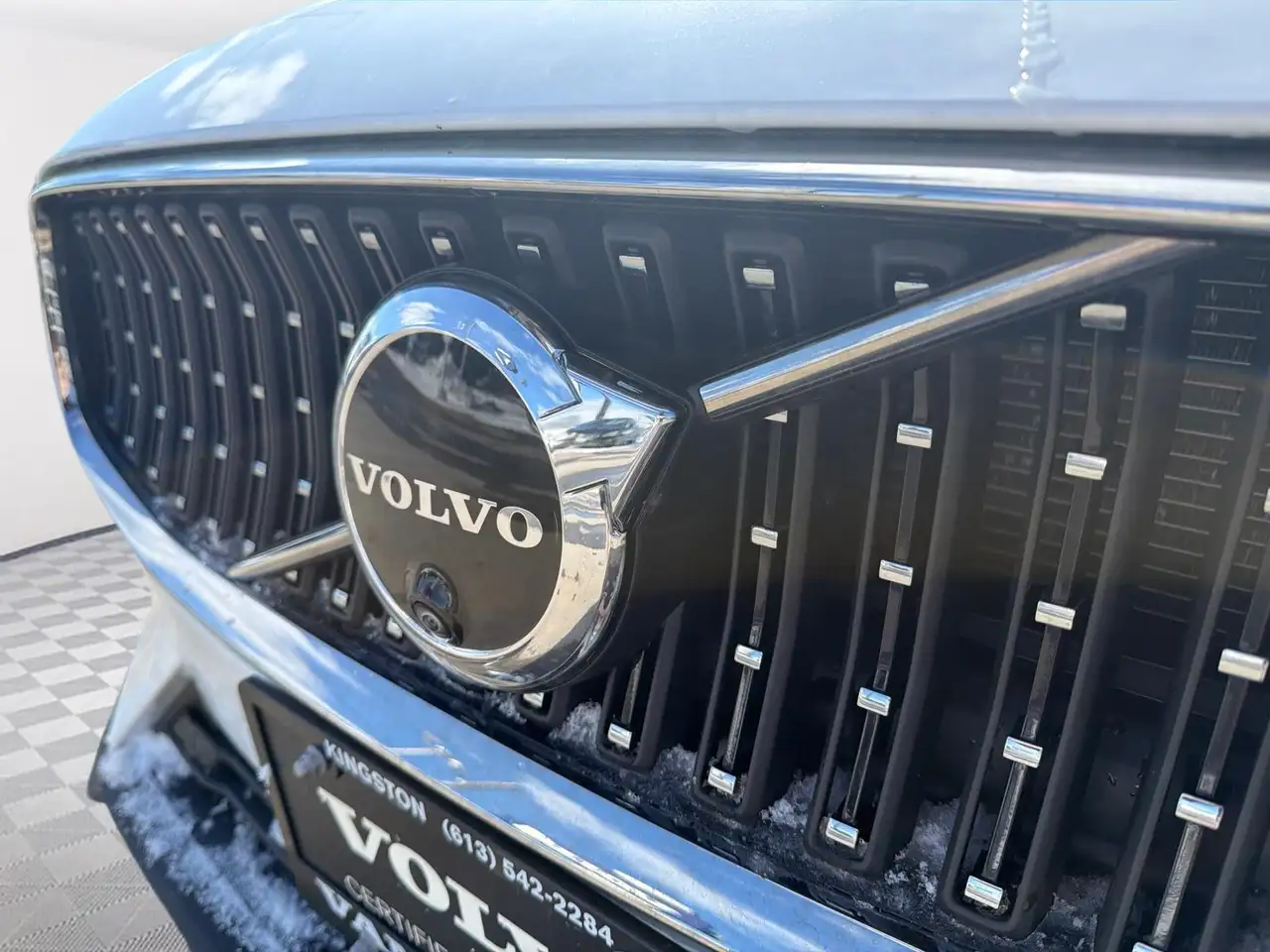 Volvo V60 Cross Country снимка Volvo V60 Cross Country