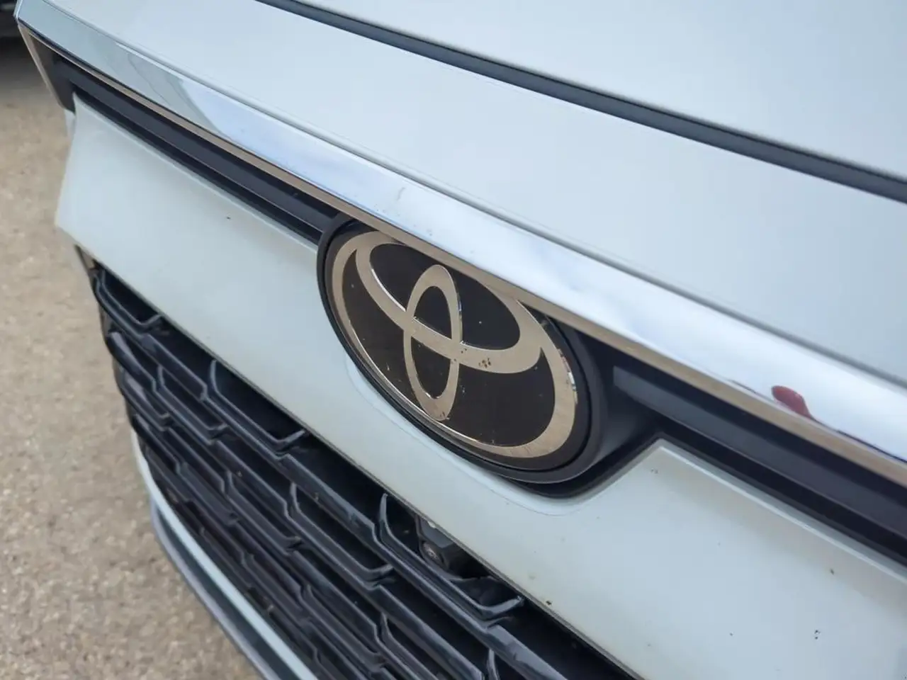 Toyota Grand Highlander fotografie Toyota Grand Highlander