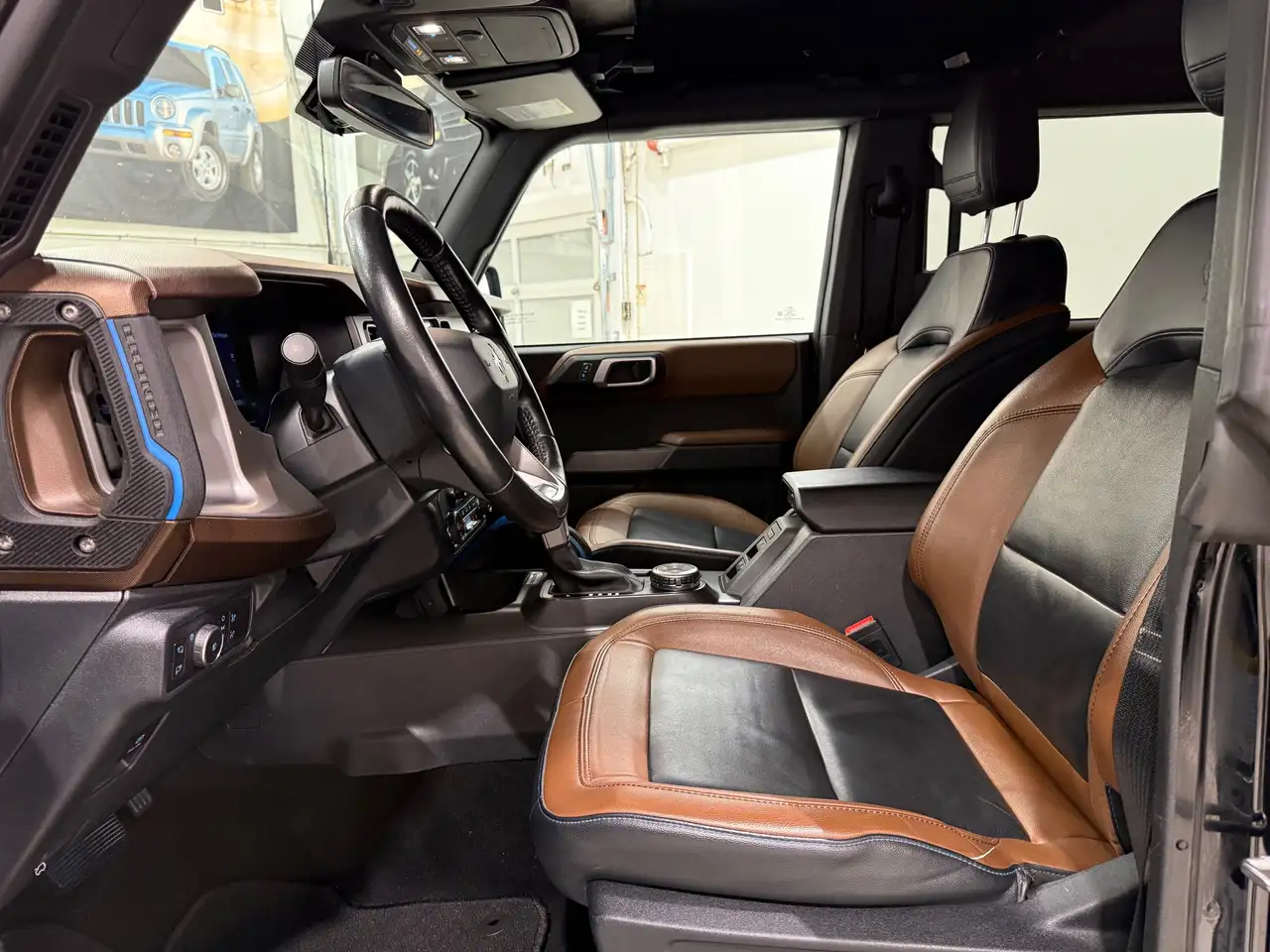 Ford Bronco снимка Ford Bronco