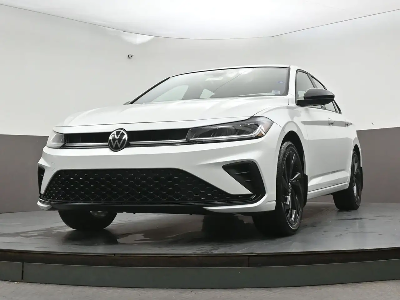 Volkswagen Jetta снимка Volkswagen Jetta