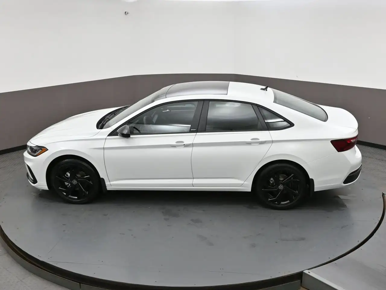 Volkswagen Jetta снимка Volkswagen Jetta
