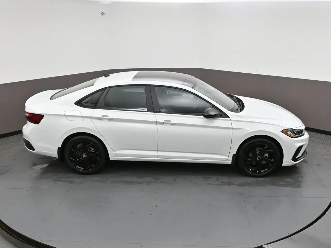 Volkswagen Jetta снимка Volkswagen Jetta