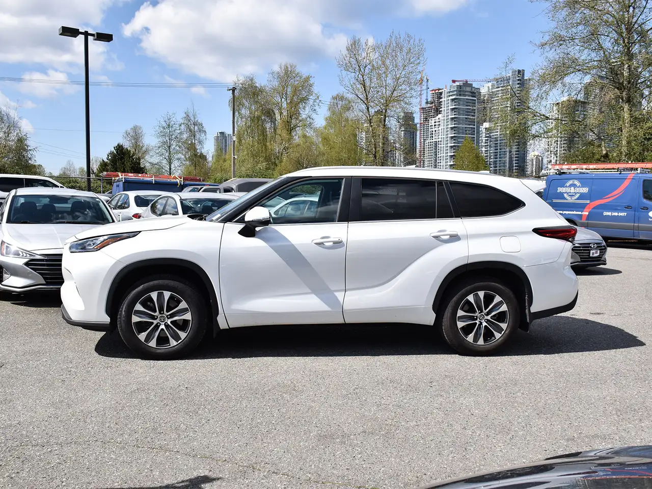 Toyota Highlander снимка Toyota Highlander
