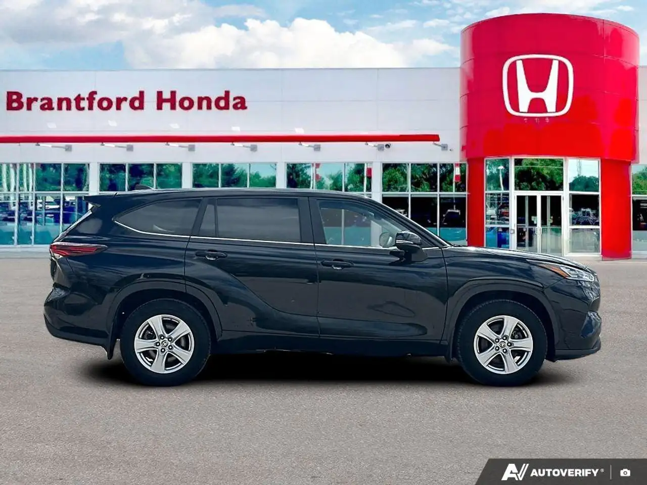 Toyota Highlander photo Toyota Highlander