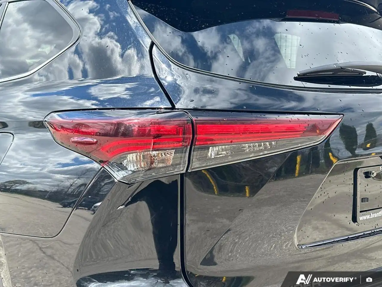 Toyota Highlander photo Toyota Highlander