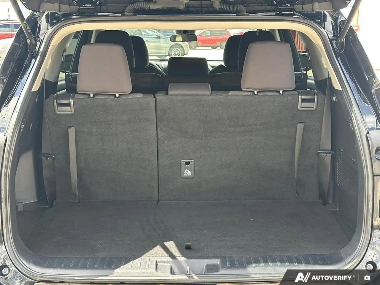 Toyota Highlander photo Toyota Highlander