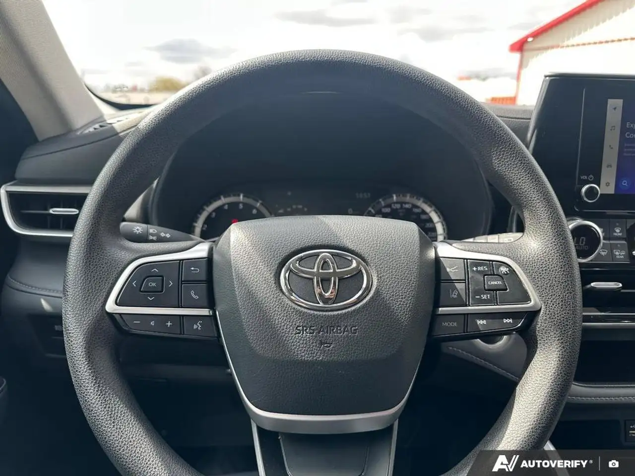 Toyota Highlander photo Toyota Highlander