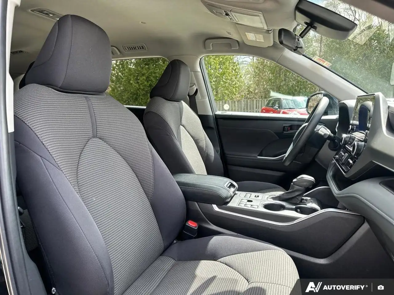 Toyota Highlander photo Toyota Highlander