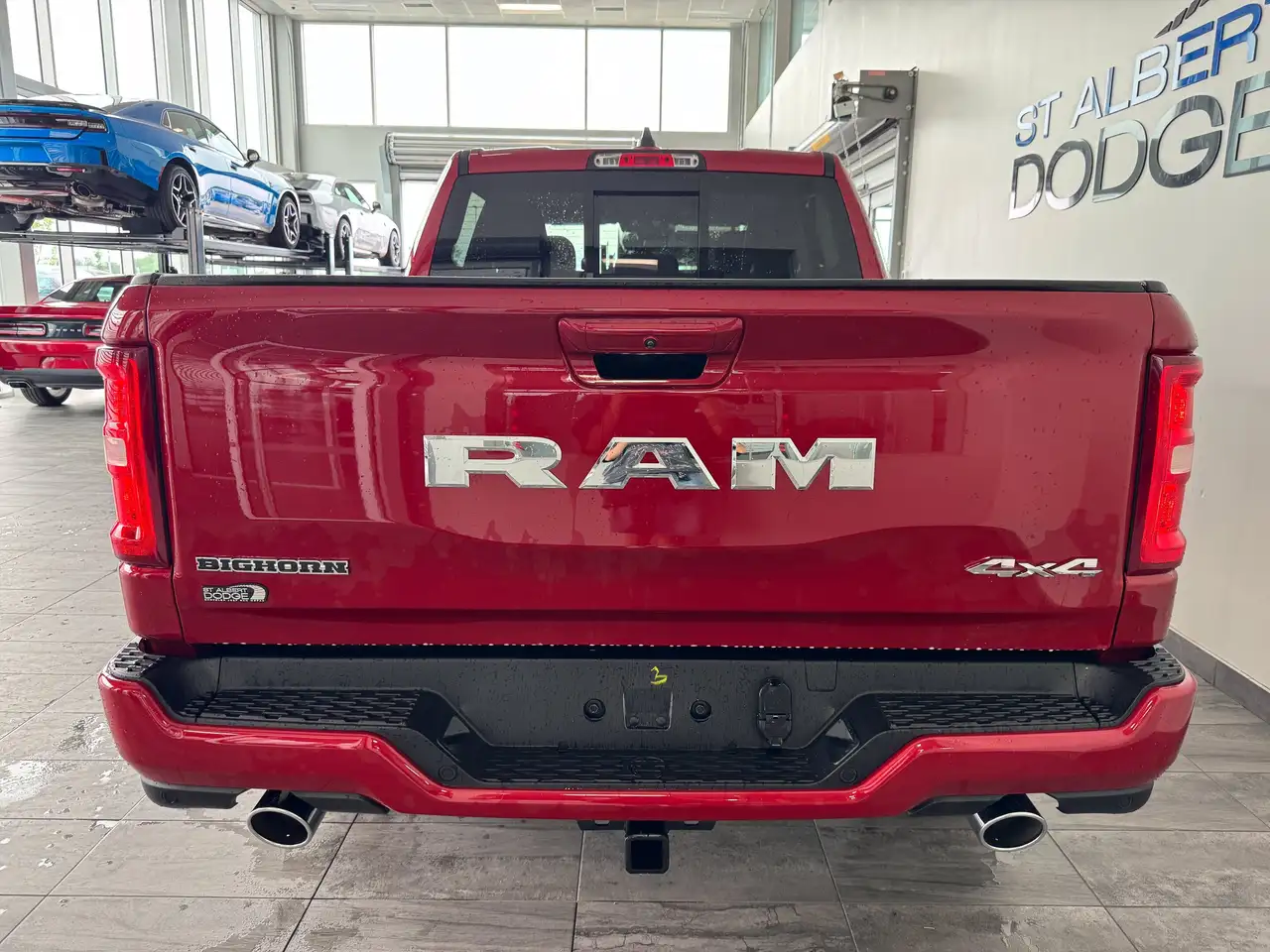 RAM 1500 снимка RAM 1500