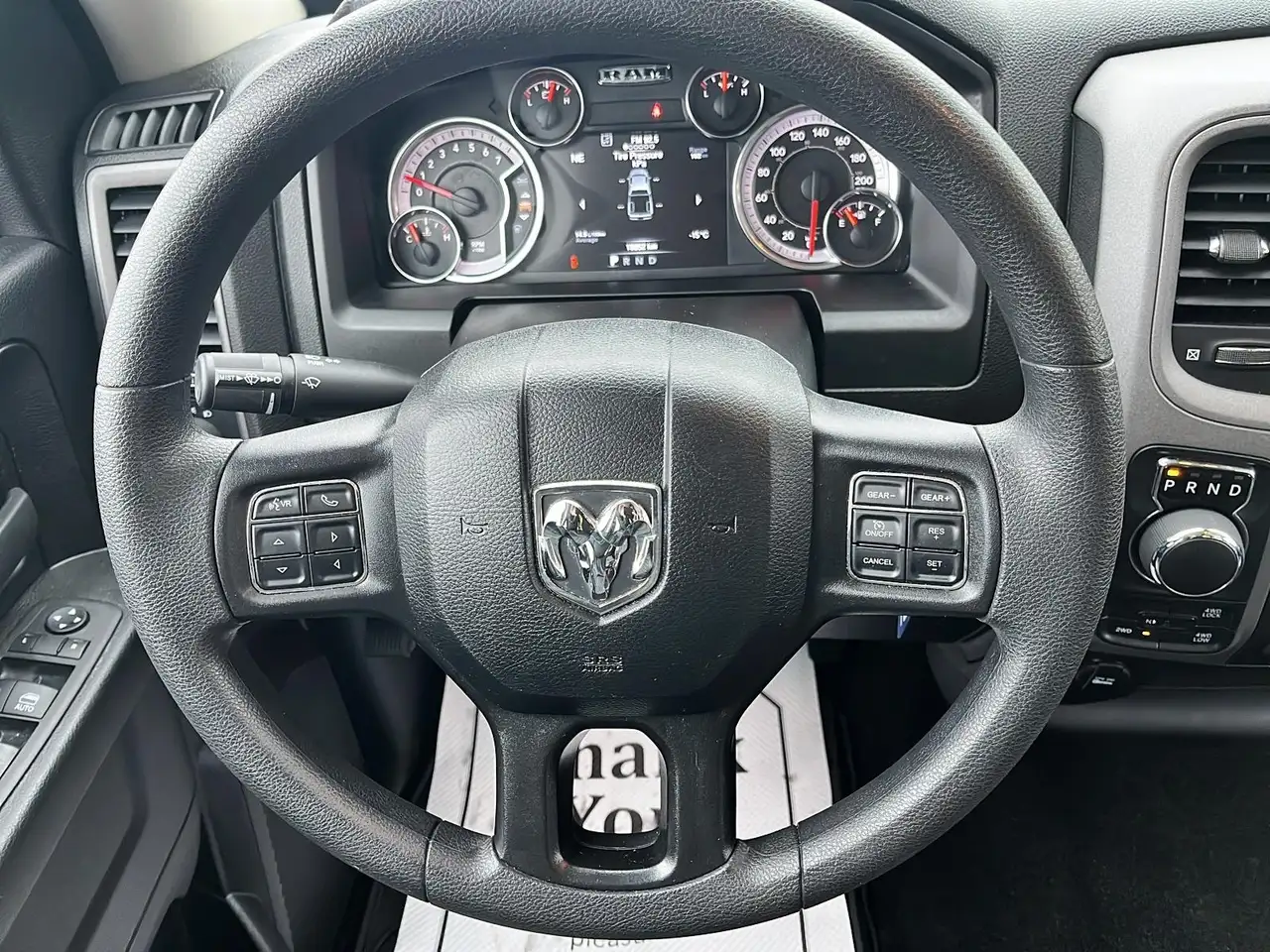 RAM 1500 снимка RAM 1500