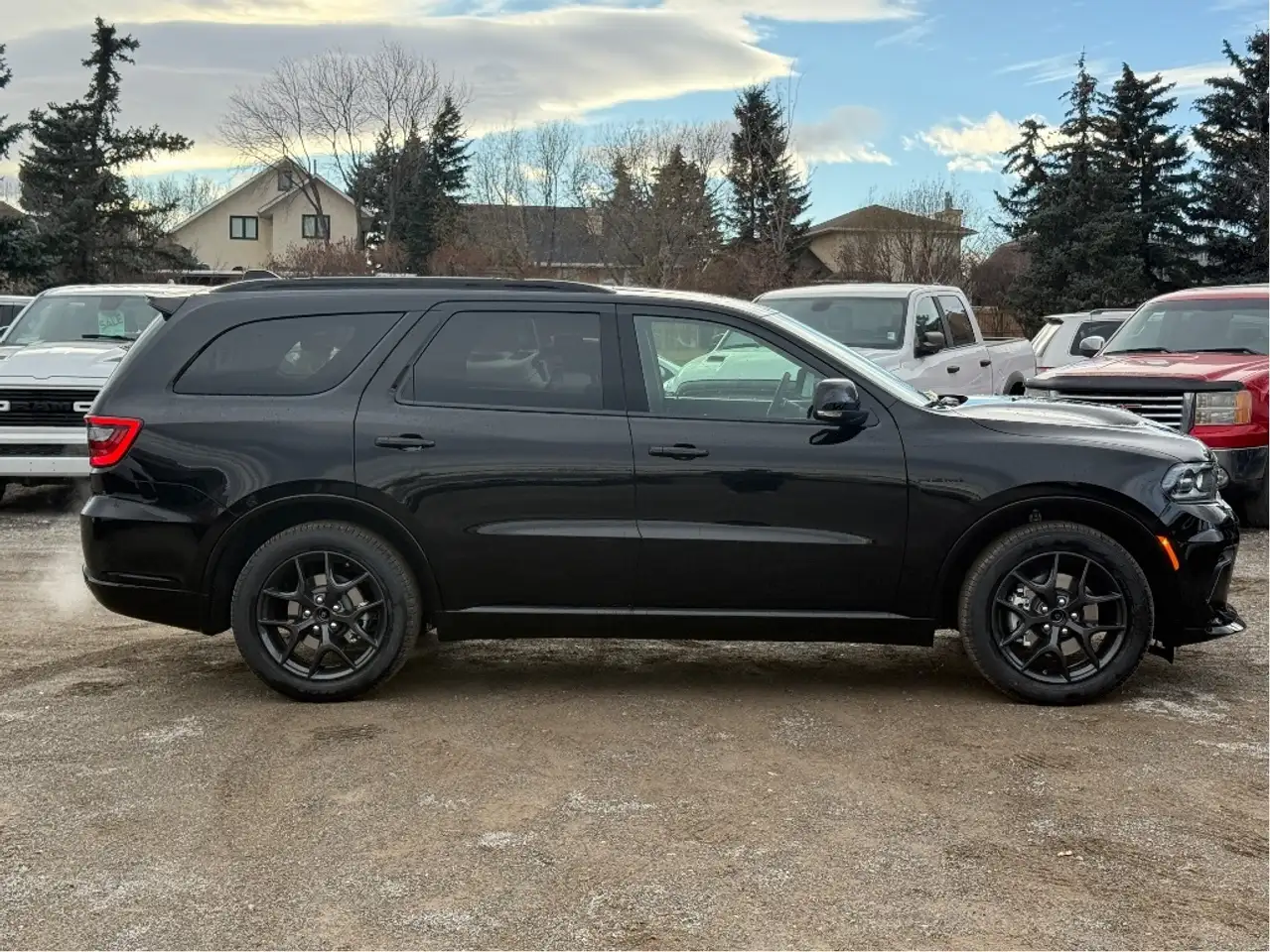 Dodge Durango снимка Dodge Durango