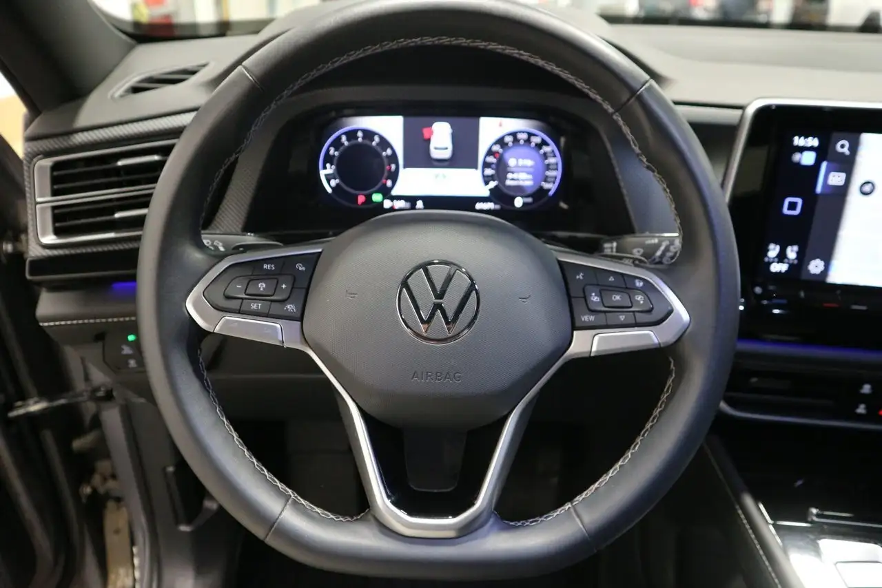 Volkswagen Atlas снимка Volkswagen Atlas